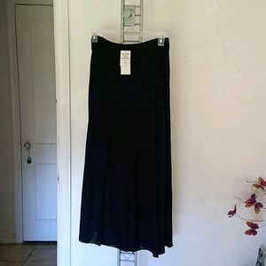 New black maxi skirt